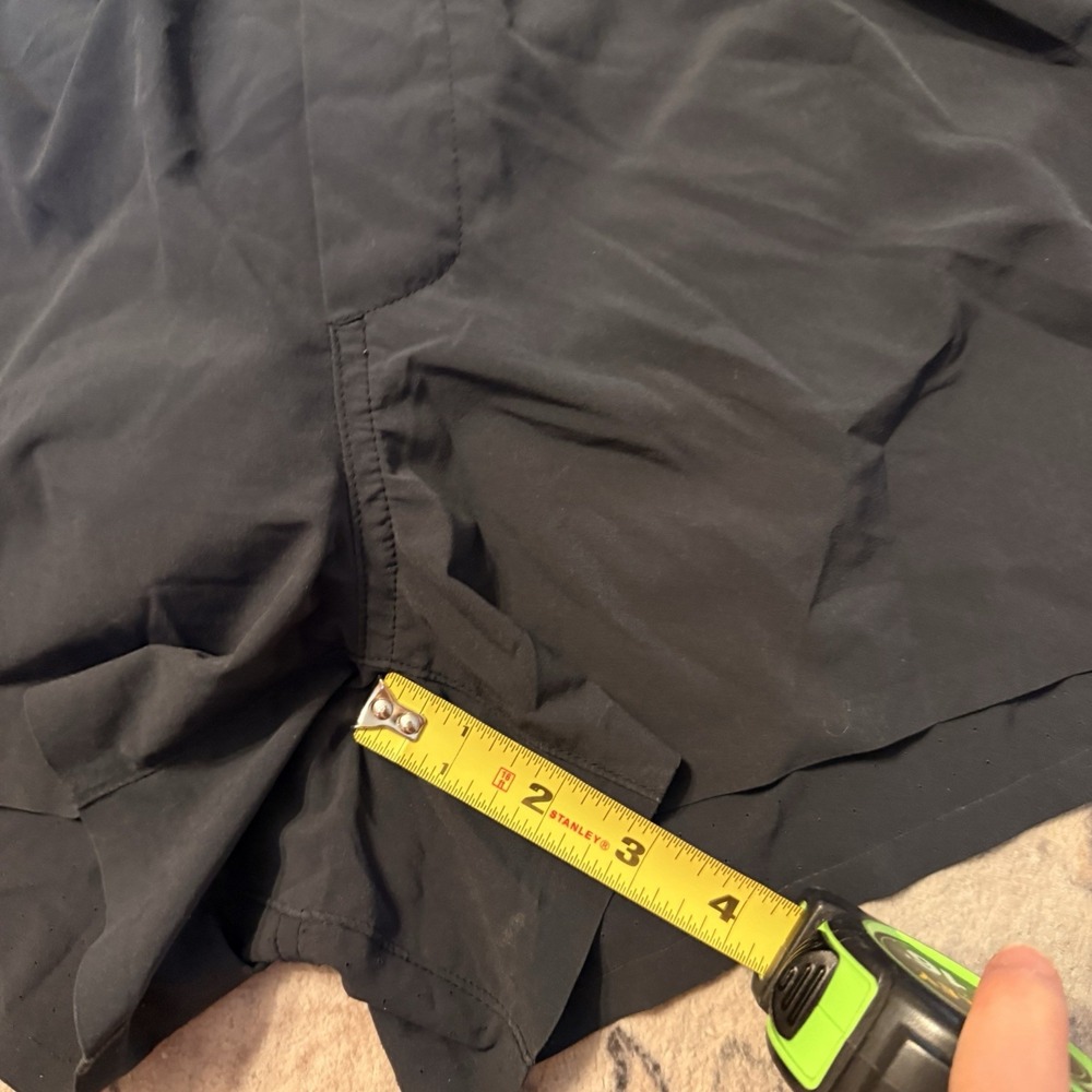 Ten Thousand Men's Black Short Size Large 3' - Picture 2 of 3